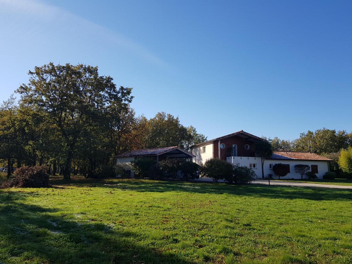 La Planette Panzió Aussonne Kültér fotó